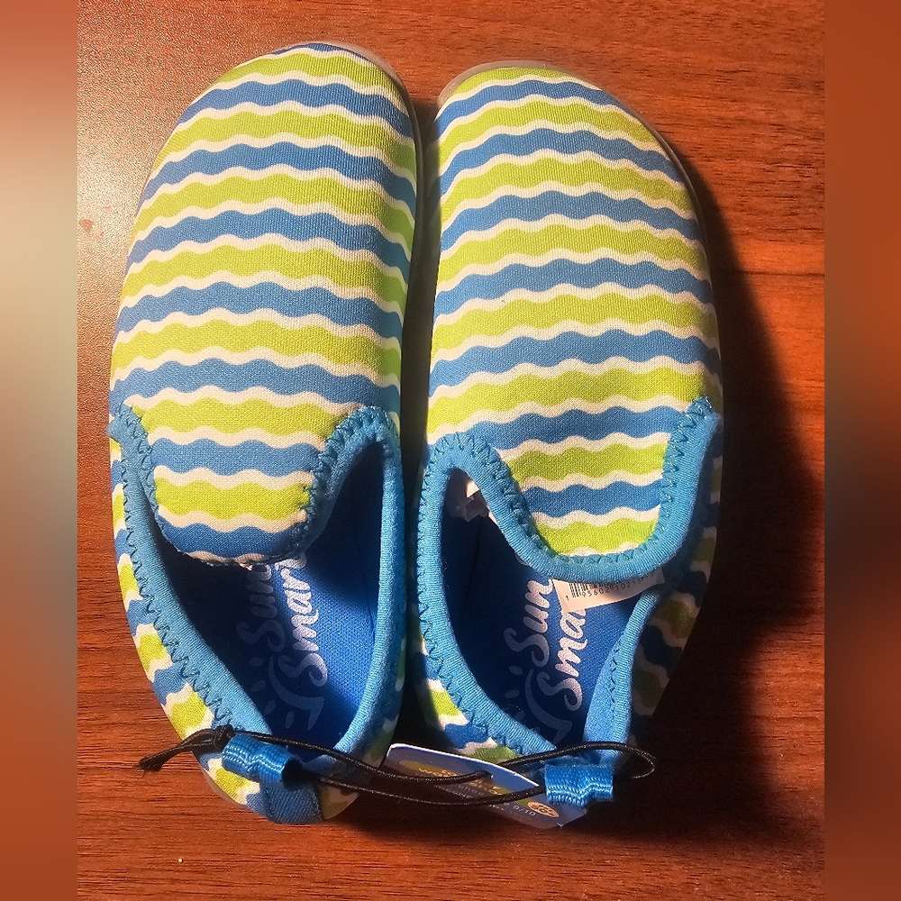 Bring On The Sun, Toddler Water Shoes, Sz 5/6 or 9/10 NWT